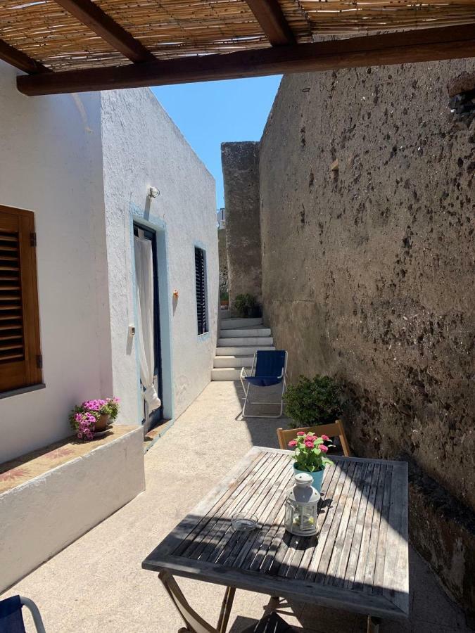 Отель Casa Mare Blu Ginostra Экстерьер фото