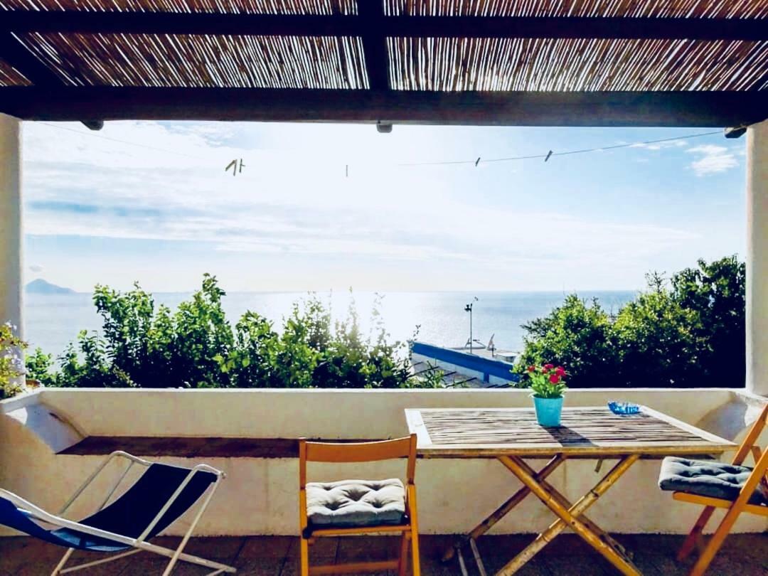 Отель Casa Mare Blu Ginostra Экстерьер фото
